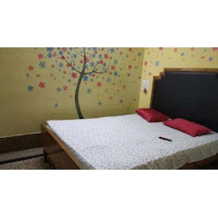 Roxy Inn,Cuttack Esterno foto