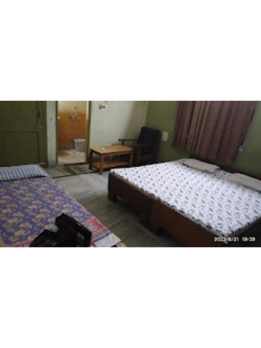 Roxy Inn,Cuttack Esterno foto