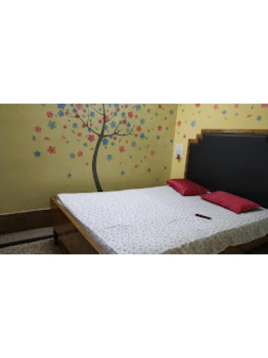 Roxy Inn,Cuttack Esterno foto