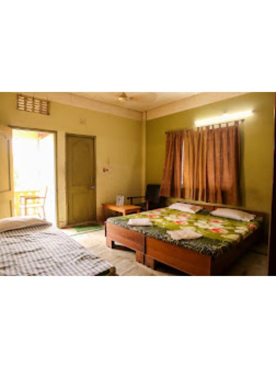 Roxy Inn,Cuttack Esterno foto